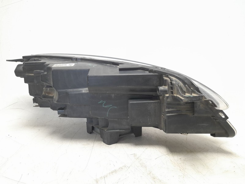 Recambio de faro izquierdo para ford kuga titanium referencia OEM IAM LV4B13E017AH  