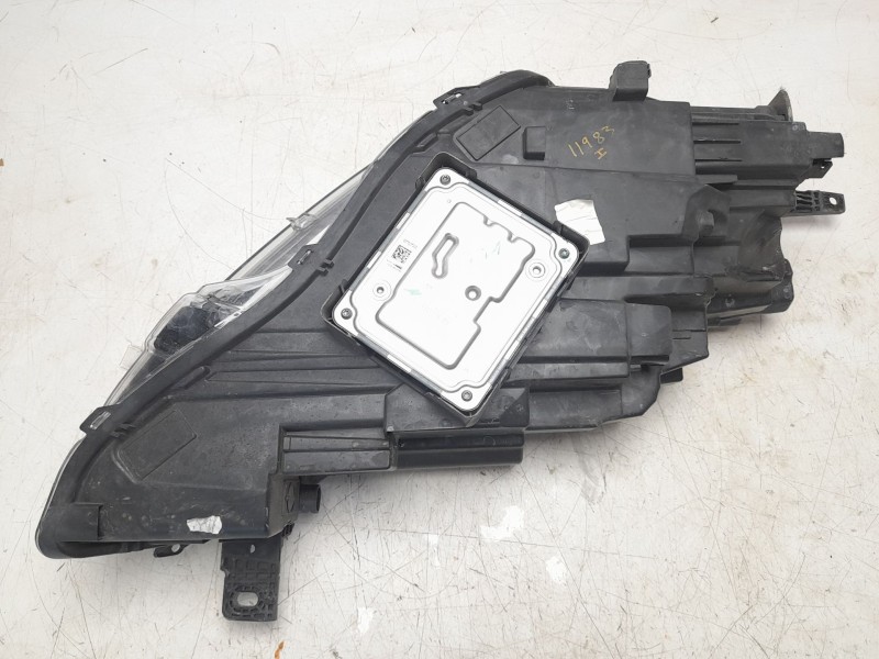Recambio de faro izquierdo para ford kuga titanium referencia OEM IAM LV4B13E017AH  