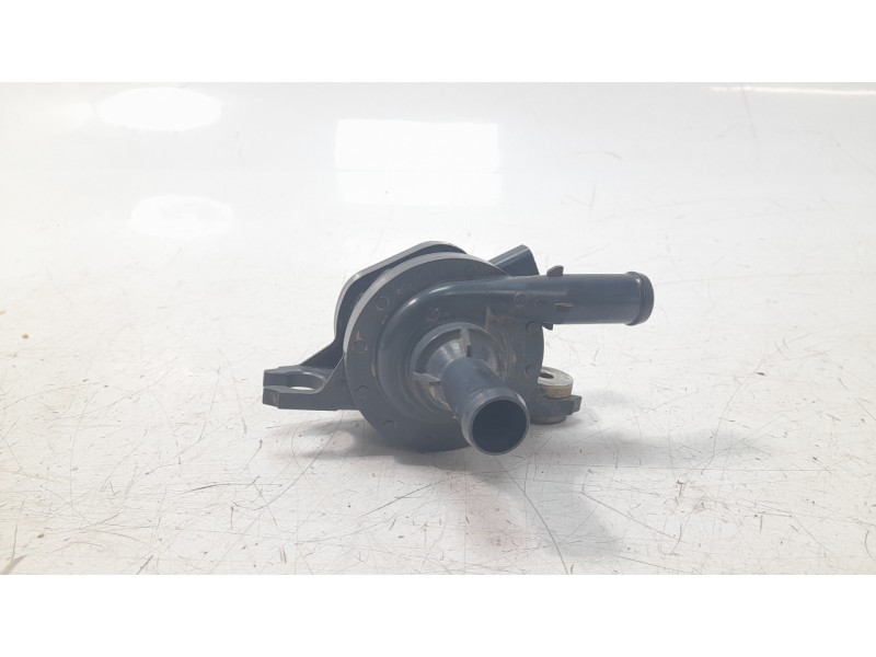 Recambio de bomba agua para toyota c-hr (_x1_) 1.8 hybrid (zyx10_, zyx11_) referencia OEM IAM G904047040  