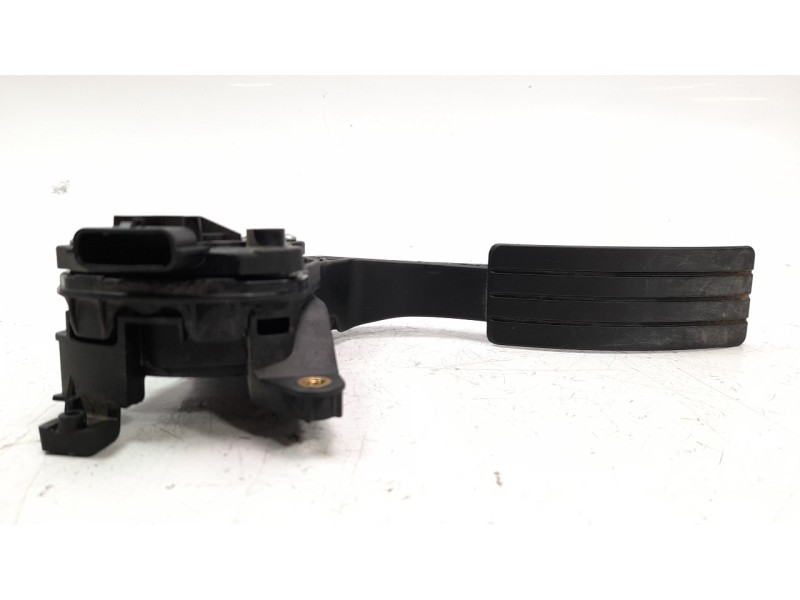 Recambio de potenciometro pedal para renault clio iv 0.9 referencia OEM IAM 180029347R  