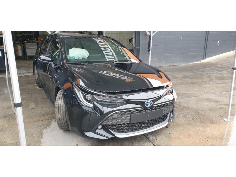 toyota corolla (e21) del año 2022