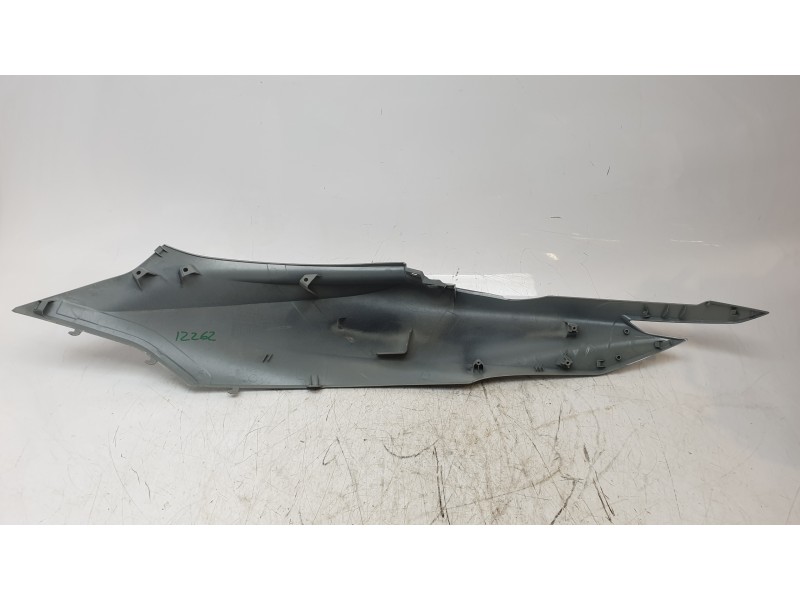 Recambio de moldura para honda pcx pcx 125 (jk05) referencia OEM IAM 83550K1YJ50ZL  