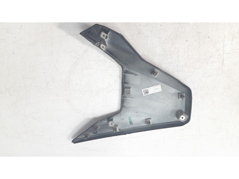 Recambio de carenado delantero derecho para bmw c c 400 x referencia OEM IAM 46638388930  