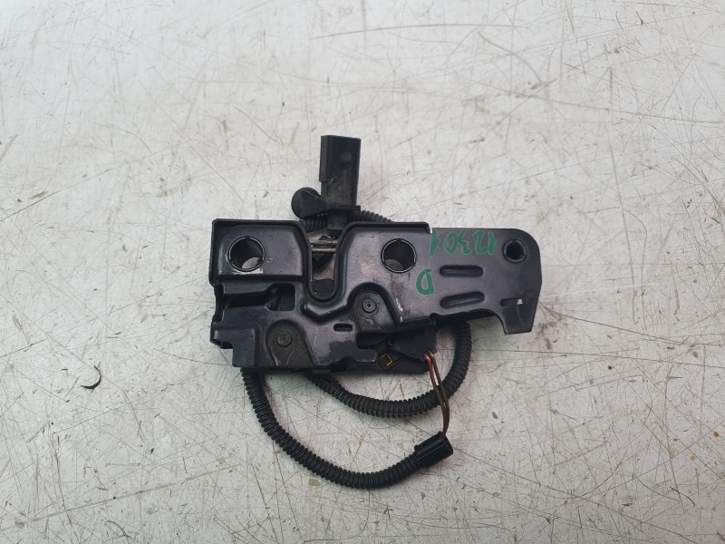 Recambio de cerradura capo para seat leon (1p1) 2.0 tdi 16v referencia OEM IAM 1P0823509D  