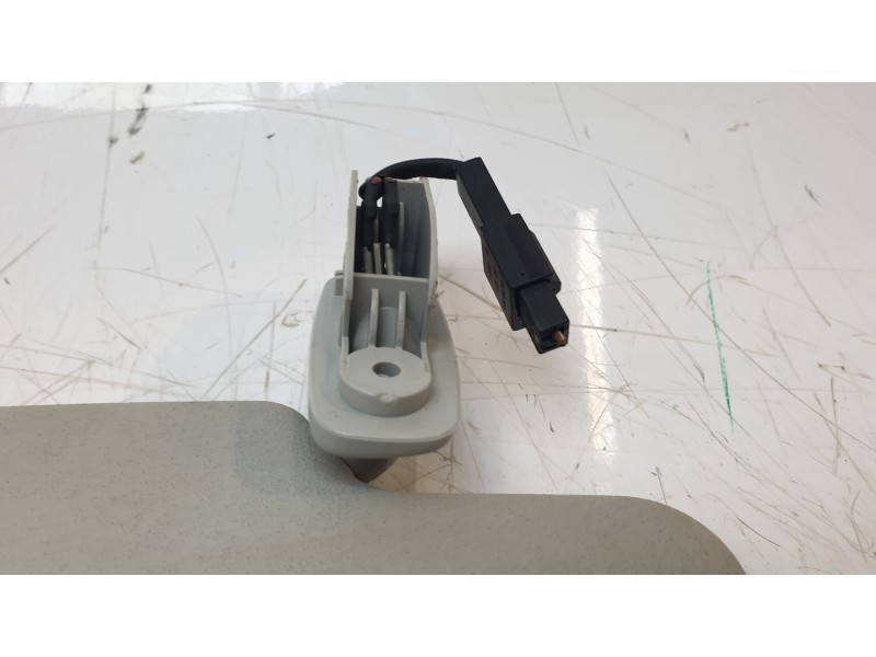 Recambio de parasol izquierdo para seat leon (1p1) 2.0 tdi 16v referencia OEM IAM 5P0857551P  