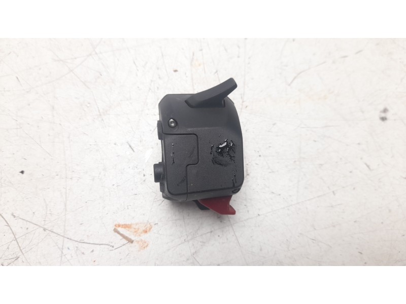 Recambio de piña luces izquierda para bmw c c 400 x referencia OEM IAM 61318394461  