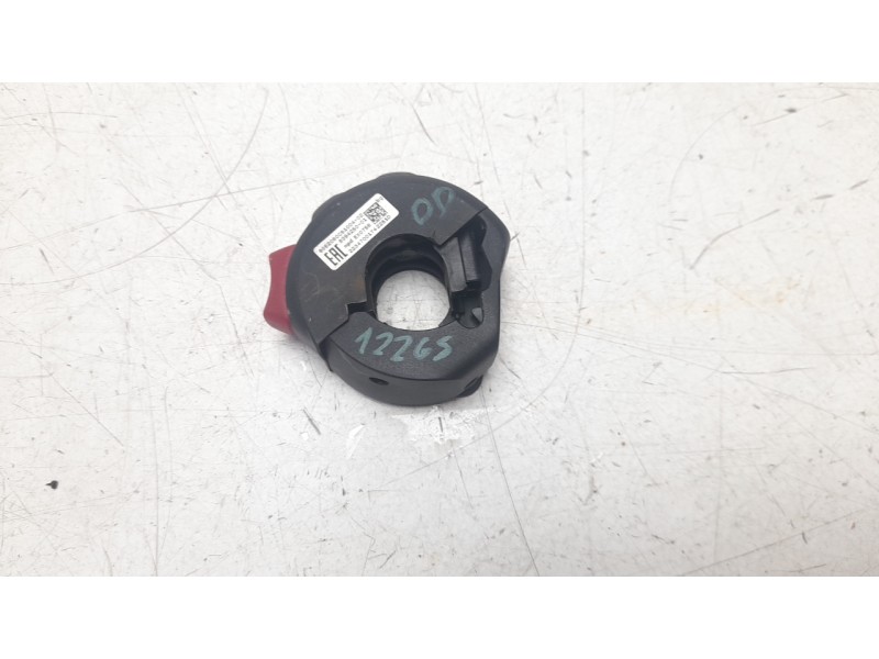 Recambio de piña luces derecha para bmw c c 400 x referencia OEM IAM 61318394246  