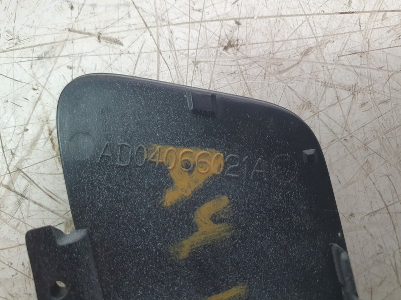 Recambio de molduras delanteras para audi a4 b9 (8w2, 8wc) 1.4 tfsi referencia OEM IAM AD04066021A  