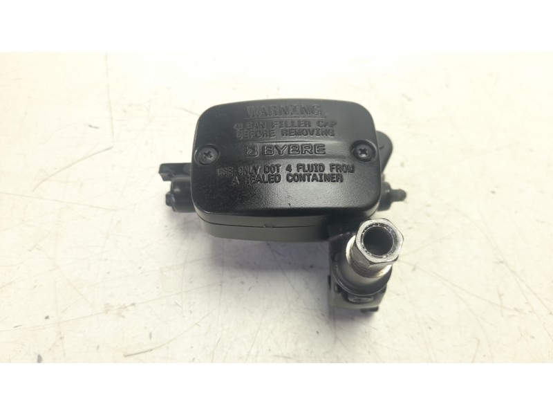 Recambio de bomba freno delantera para bmw c c 400 x referencia OEM IAM 32728558171  