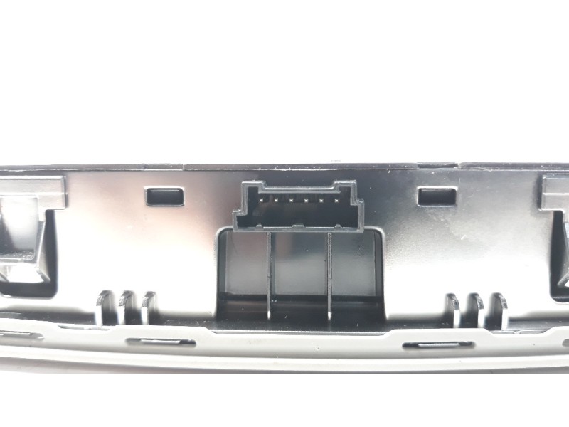 Recambio de luz interior para audi a1 sportback (8xf) attracted referencia OEM IAM 8XA941699  