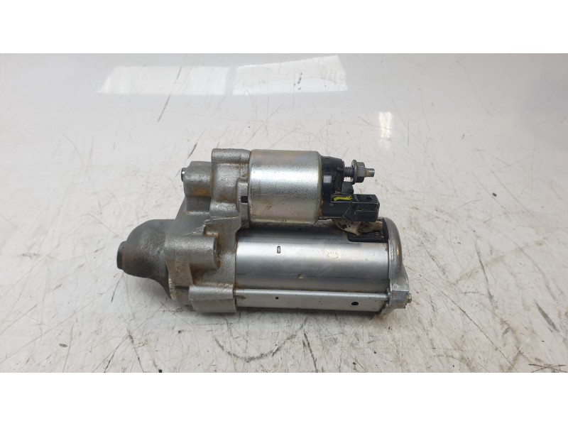 Recambio de motor arranque para opel crossland x / crossland (p17, p2qo) 1.2 (75) referencia OEM IAM 9830507480  ARF960001