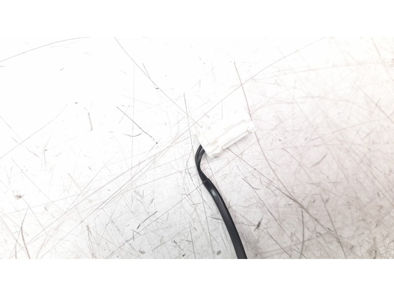 Recambio de enganche cinturon trasero derecho para fiat 500 (312) berlina dolcevita referencia OEM IAM 7357542860  