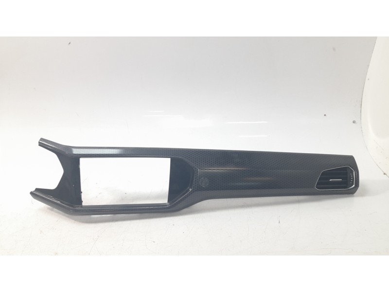 Recambio de moldura para volkswagen t-cross (c11, d31) 1.0 tsi referencia OEM IAM 2GM858418E  