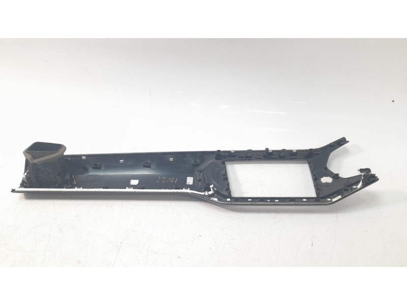 Recambio de moldura para volkswagen t-cross (c11, d31) 1.0 tsi referencia OEM IAM 2GM858418E  