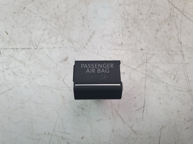 Recambio de modulo electronico para volkswagen amarok referencia OEM IAM 2H6919235A  