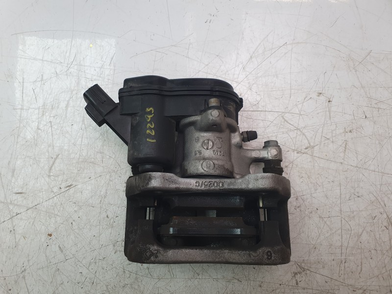 Recambio de pinza freno trasera izquierda para nissan juke (f16_) dig-t 117 referencia OEM IAM 440102370R  