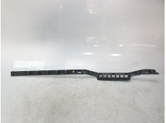 Recambio de moldura para volkswagen amarok referencia OEM IAM 2H3857116Q   2