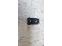 MANDO ELEVALUNAS TRASERO IZQUIERDO 8V0959855C 8V0959855C 