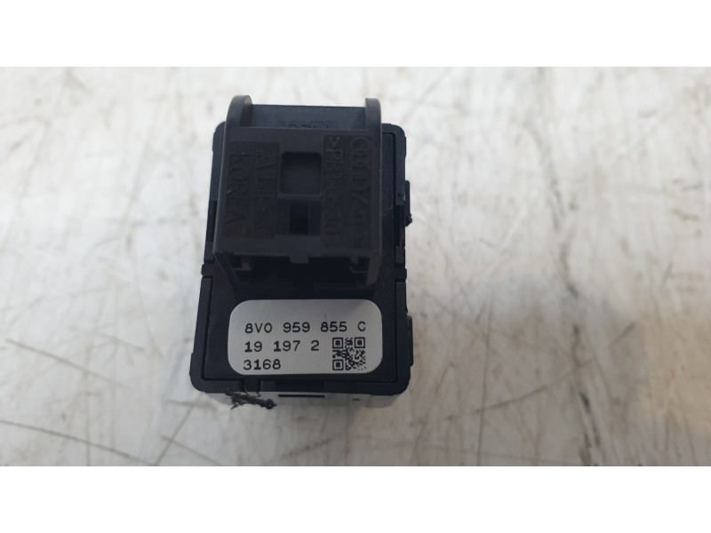 Recambio de mando elevalunas trasero izquierdo para audi a3 sportback (8vf) referencia OEM IAM 8V0959855C  