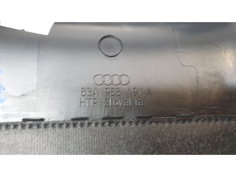 Recambio de moldura para audi q3 sportback (f3n) 35 tdi referencia OEM IAM 83A953491A  