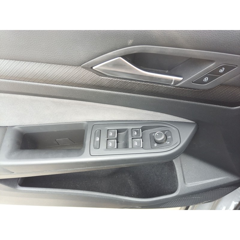Recambio de mando elevalunas delantero izquierdo para volkswagen golf viii variant (cg5, db5) 2.0 tdi referencia OEM IAM   