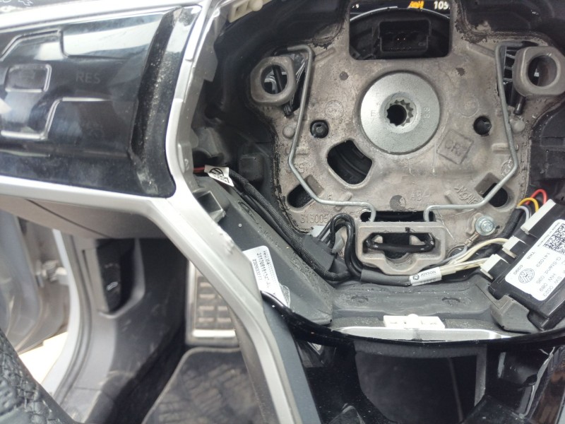 Recambio de volante para volkswagen golf viii variant (cg5, db5) 2.0 tdi referencia OEM IAM   