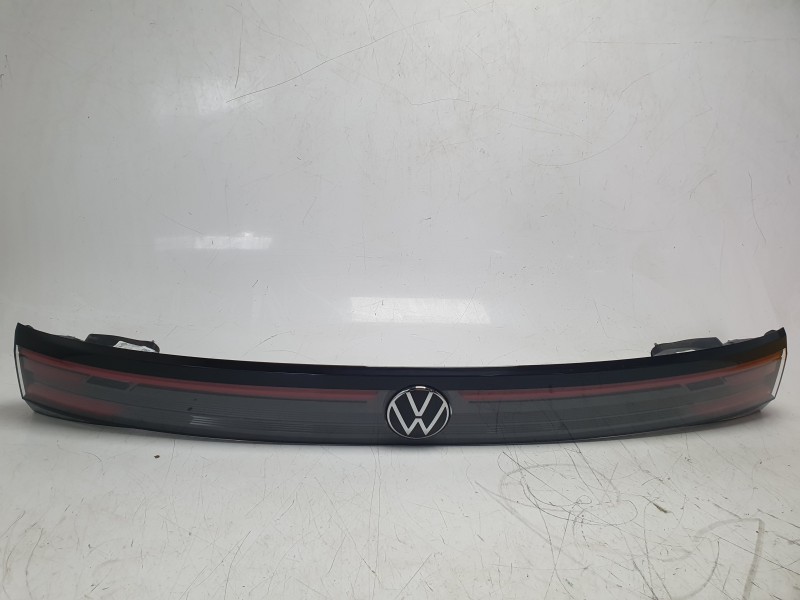 Recambio de piloto trasero central para volkswagen taigo taigo referencia OEM IAM 2G7945093  