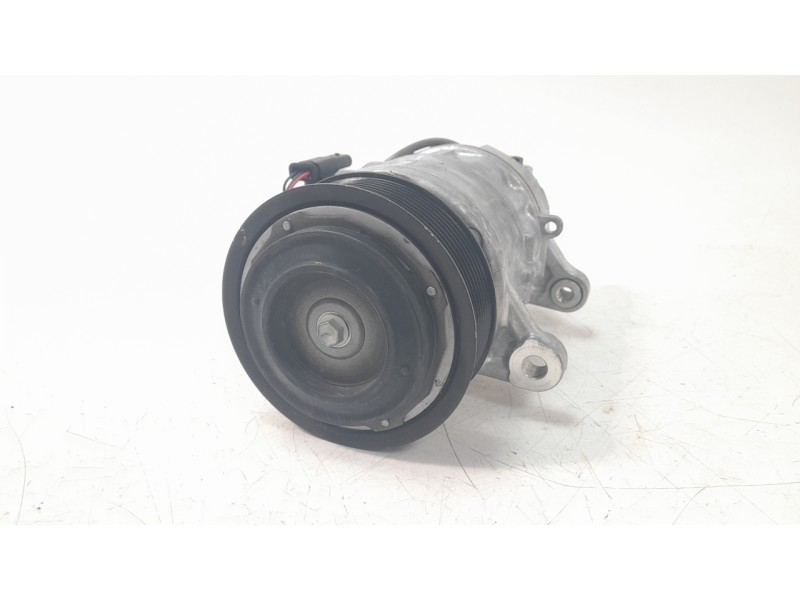 Recambio de compresor aire acondicionado para bmw serie x3 (g01) xdrive 20d referencia OEM IAM 64527948805  