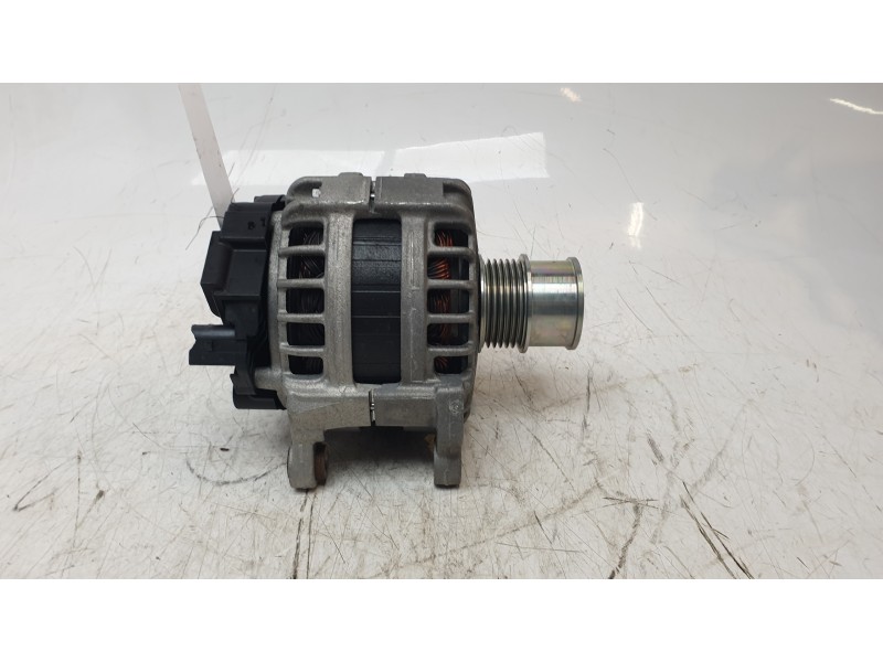 Recambio de alternador para volkswagen t-cross (c11, d31) 1.0 tsi referencia OEM IAM 04E903015P  ALF280A01
