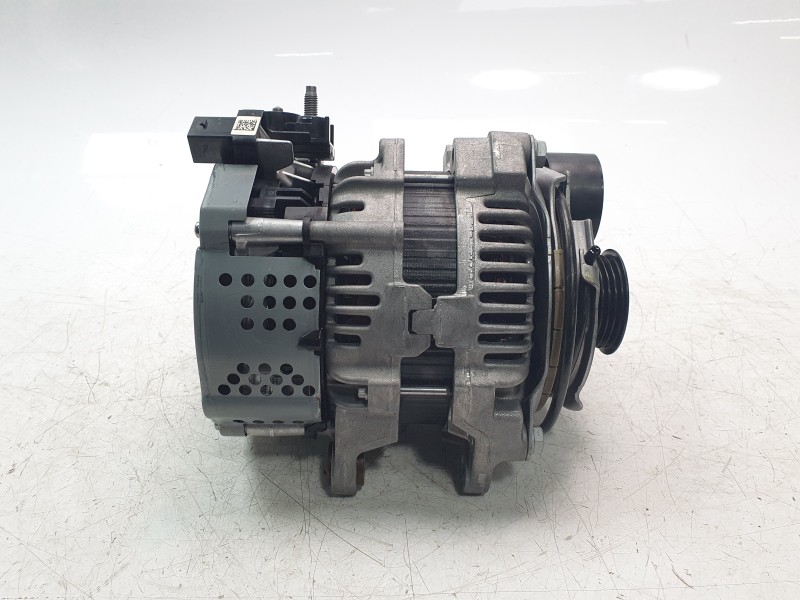 Recambio de alternador para bmw serie x3 (g01) xdrive 20d referencia OEM IAM 12318490538  