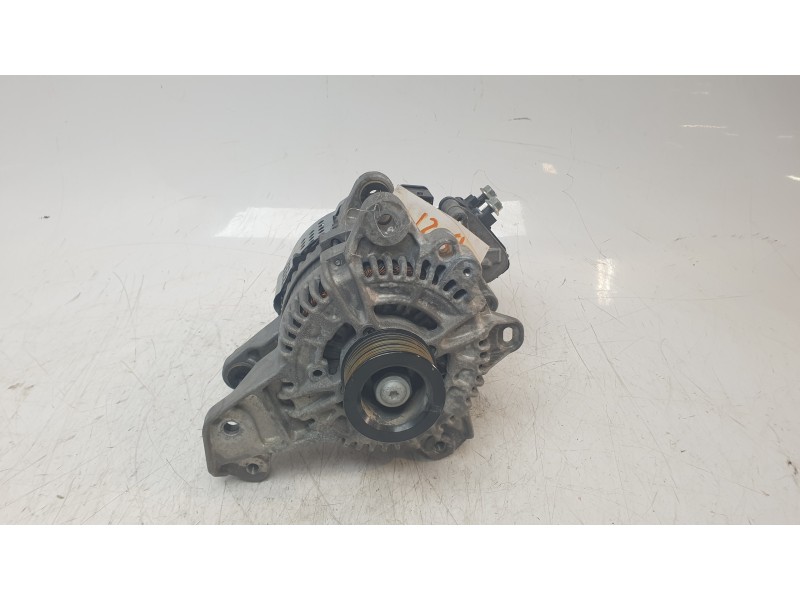 Recambio de alternador para suzuki vitara 1.5 strong hybrid gle 2wd referencia OEM IAM 9616074S00  