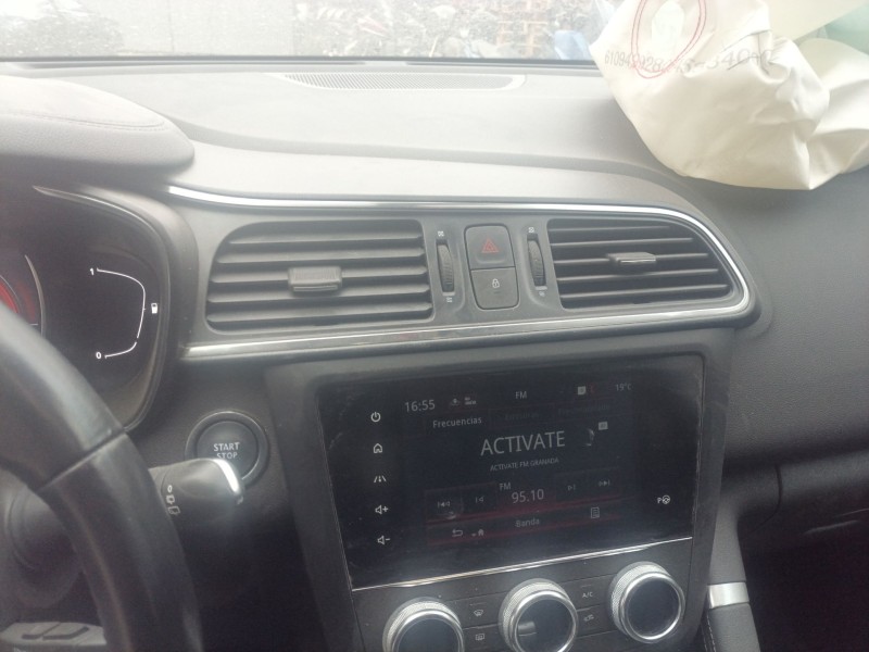 Recambio de aireador central para renault kadjar (ha_, hl_) 1.5 blue dci 115 referencia OEM IAM   
