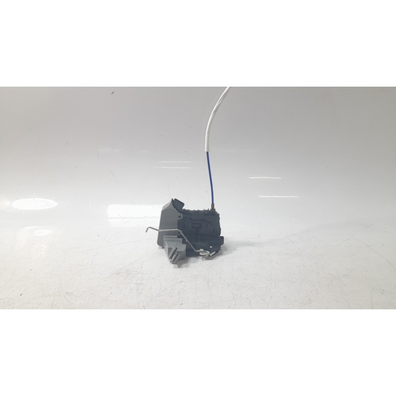 Recambio de cerradura puerta trasera derecha para kia sportage v (nq5) 1.6 t-gdi hybrid referencia OEM IAM 81420R2000  