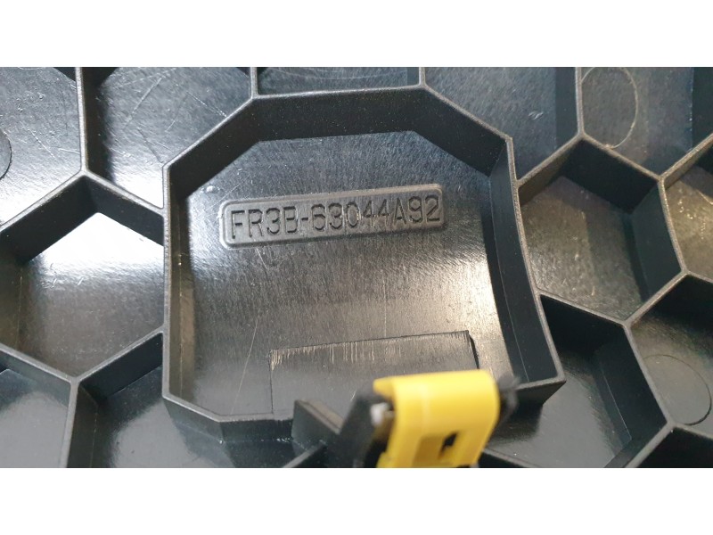 Recambio de aireador central para ford mustang convertible gt referencia OEM IAM FR3B63044A92  