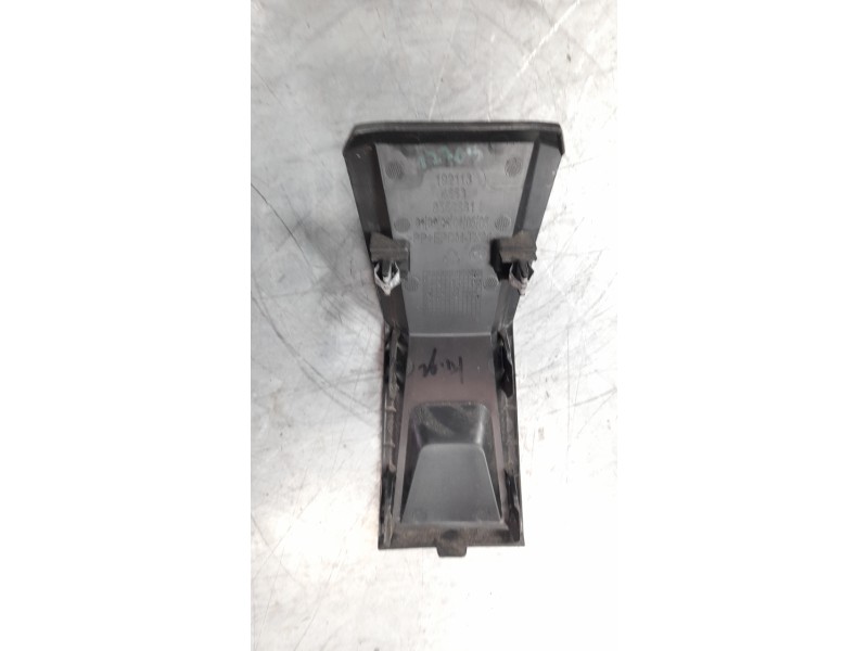 Recambio de moldura para bmw c c 400 x referencia OEM IAM 46638558681  