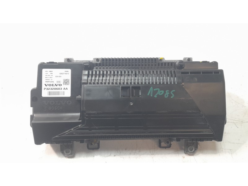 Recambio de cuadro instrumentos para volvo xc60 ii (246) b4 mild-hybrid referencia OEM IAM 36013031  