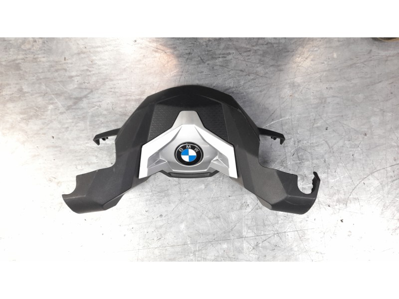 Recambio de moldura para bmw c c 400 x referencia OEM IAM 46638566795  