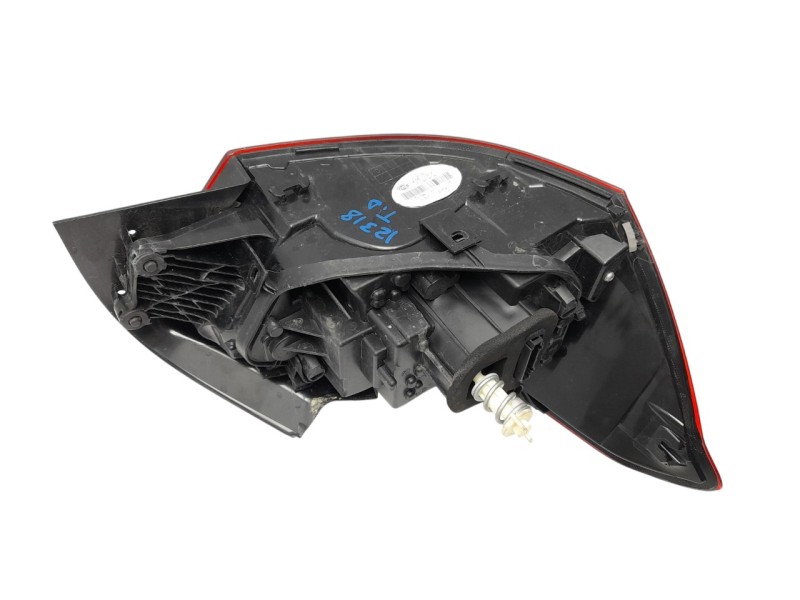 Recambio de piloto trasero derecho para seat ibiza v (kj1, kjg) 1.0 tsi referencia OEM IAM 6F0945208H  