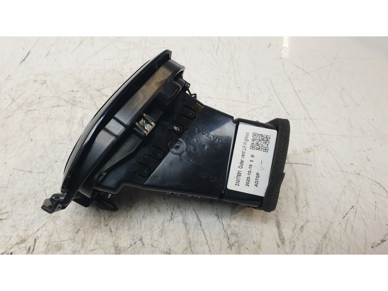 Recambio de aireador izquierdo para volvo xc60 ii (246) b4 mild-hybrid referencia OEM IAM 31417691  