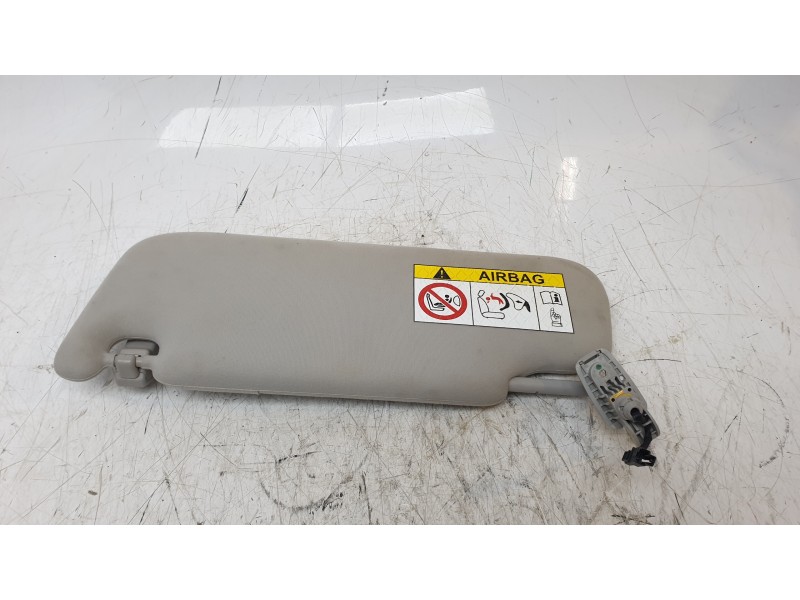 Recambio de parasol derecho para maserati levante suv (m161) 3.0 d q4 referencia OEM IAM 670047387  