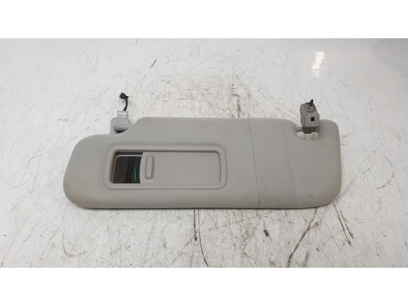 Recambio de parasol izquierdo para maserati levante suv (m161) 3.0 d q4 referencia OEM IAM 670047381  