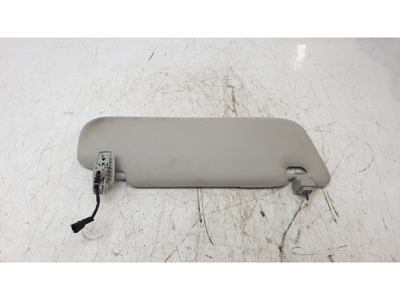 Recambio de parasol izquierdo para maserati levante suv (m161) 3.0 d q4 referencia OEM IAM 670047381  