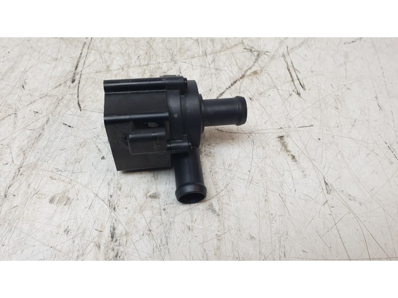 Recambio de bomba agua para volvo xc60 ii (246) b4 mild-hybrid referencia OEM IAM 8888759988 32222110 