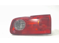 Recambio de piloto trasero derecho interior para renault laguna ii (bg0/1_) 1.6 16v (bg1g, bg1h) referencia OEM IAM 8200002476  