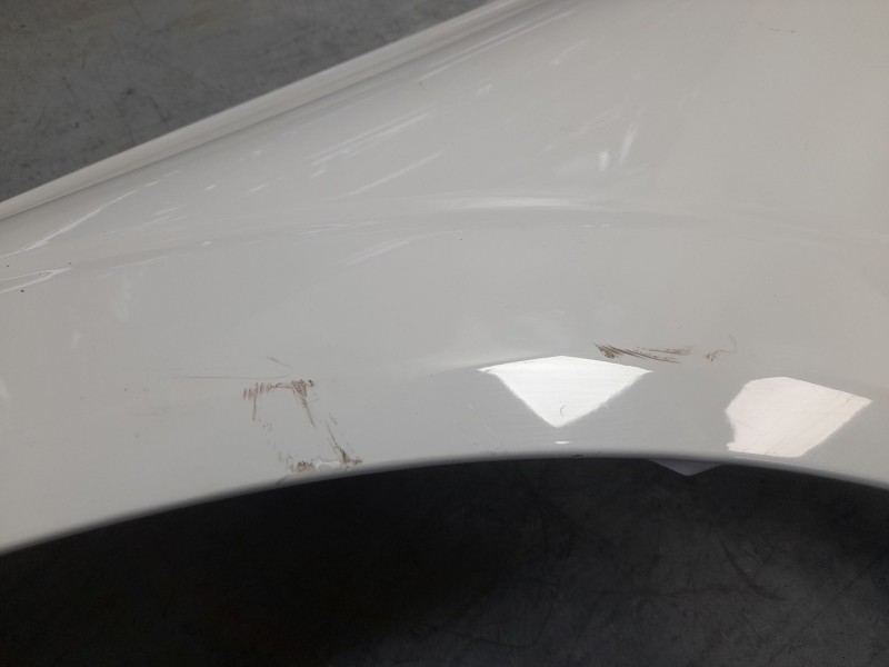 Recambio de aleta delantera izquierda para volvo xc60 ii (246) b4 mild-hybrid referencia OEM IAM 32297441  109242812