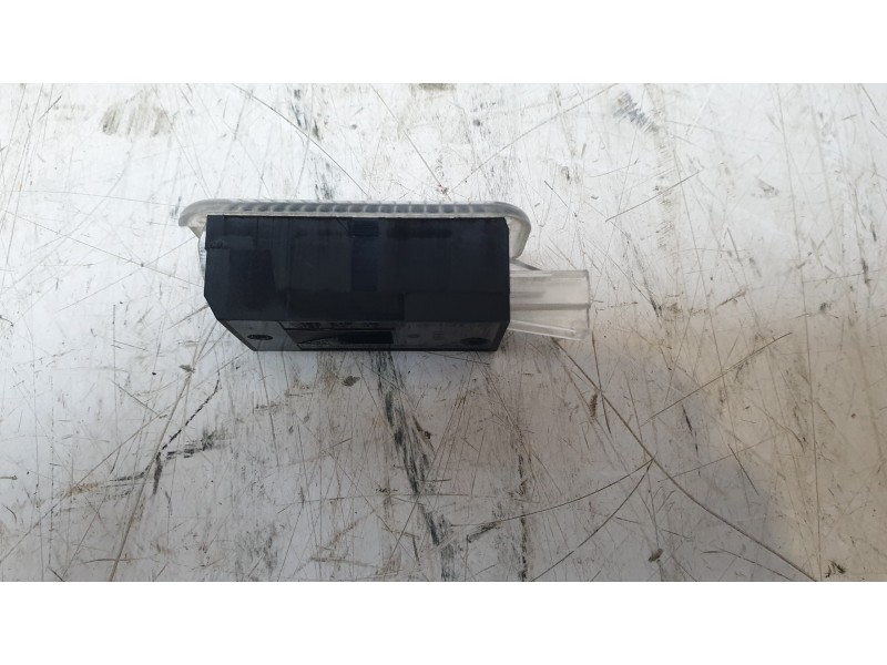 Recambio de luz interior para seat leon (5f1) 1.4 tsi referencia OEM IAM 4E0947415  