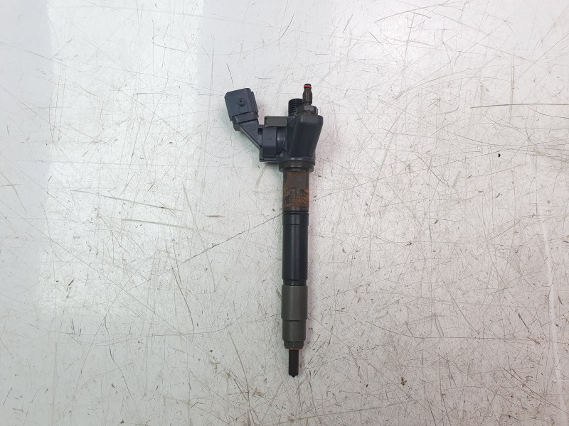 Recambio de inyector para volvo xc60 ii (246) b4 mild-hybrid referencia OEM IAM 32140080 01E52808 