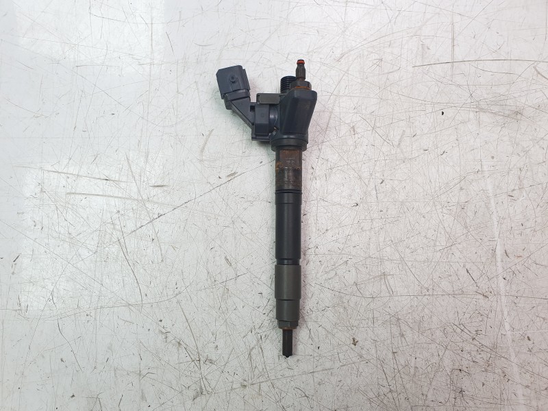 Recambio de inyector para volvo xc60 ii (246) b4 mild-hybrid referencia OEM IAM 32140080 01E52858 