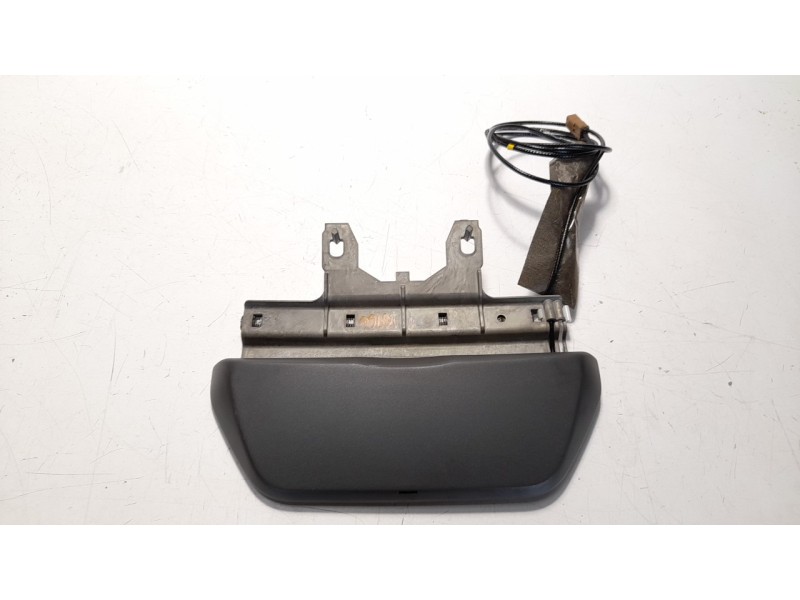 Recambio de antena para volvo xc90 2.5 20v turbo cat referencia OEM IAM 8633699  