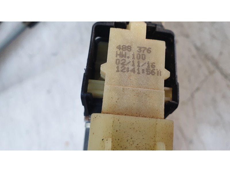 Recambio de elevalunas delantero izquierdo para maserati levante suv (m161) 3.0 d q4 referencia OEM IAM 670032859 0130822782 